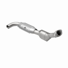 Load image into Gallery viewer, MagnaFlow Direct Fit Catalytic Converter 01-04 Ford F-150 4.2L 2wd