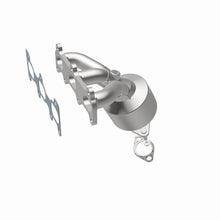 Load image into Gallery viewer, MagnaFlow Direct Fit Catalytic Converter 06-08 Kia Optima 2.7L