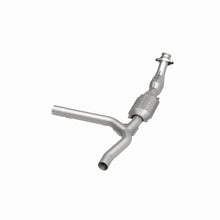 Load image into Gallery viewer, MagnaFlow Direct Fit Catalytic Converter 01 Ford F-150 4.2L