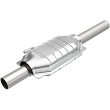 Load image into Gallery viewer, MagnaFlow Direct Fit Catalytic Converter Jeep 81 86