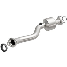 Load image into Gallery viewer, MagnaFlow Direct Fit Catalytic Converter 09-10 Honda Fit 1.5L Rear