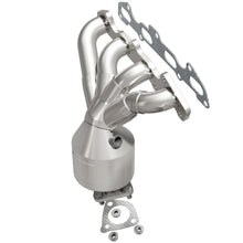 Load image into Gallery viewer, MagnaFlow Direct Fit Catalytic Converter 01-02 Kia Rio 1.5L