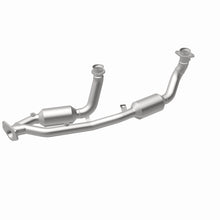 Load image into Gallery viewer, MagnaFlow Direct Fit Catalytic Converter 99-00 Windstar 3.0L V6