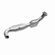 Load image into Gallery viewer, MagnaFlow Direct Fit Catalytic Converter 01 Ford Trucks 4.6L