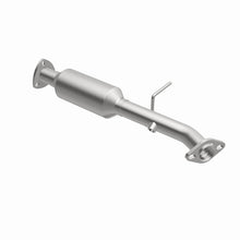 Load image into Gallery viewer, MagnaFlow California Direct Fit Catalytic Converter 1995 Kia Sportage 2.0L