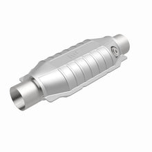 Load image into Gallery viewer, MagnaFlow Universal Catalytic Converter 2.25 inch with single O2 OEM