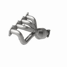 Load image into Gallery viewer, MagnaFlow Direct Fit Catalytic Converter 98-99 Nissan Frontier 2.4L