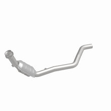 Load image into Gallery viewer, MagnaFlow Direct Fit Catalytic Converter 00-02 Lincoln LS D/S OEM