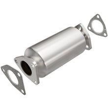 Load image into Gallery viewer, MagnaFlow Direct Fit Catalytic Converter Honda 80 87