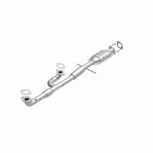 Load image into Gallery viewer, MagnaFlow Direct Fit Catalytic Converter 02-05 Hyundai XG350 3.5L