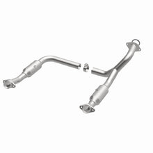 Load image into Gallery viewer, MagnaFlow DF Cat Conv 06-09 Ford Explorer/06-10 Mercury Mountaineer 4.6L Y-Pipe Assembly (49 State)