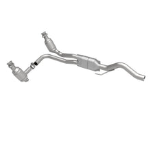 Load image into Gallery viewer, MagnaFlow Direct Fit Catalytic Converter 00-03 Dakota 4.7L