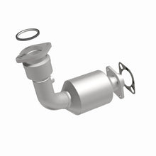 Load image into Gallery viewer, MagnaFlow Direct Fit Catalytic Converter 08-09 Pontiac G8 6.0L Underbody