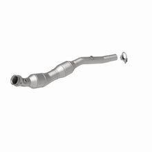 Load image into Gallery viewer, MagnaFlow Direct Fit Catalytic Converter 03-05 R Rover HSE4.4 D/S OE