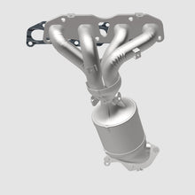 Load image into Gallery viewer, MagnaFlow Direct Fit Catalytic Converter California Grade CARB Compliant 07-10 Nissan Altima L4 2.5L
