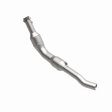 Load image into Gallery viewer, MagnaFlow Direct Fit Catalytic Converter 05-08 LR3/RR Sport D/S OEM
