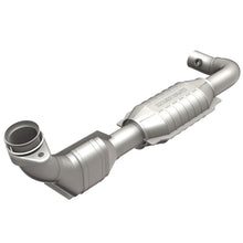 Load image into Gallery viewer, MagnaFlow Direct Fit Catalytic Converter 01-02 Exped/F-150 5.4L D/S