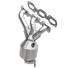Load image into Gallery viewer, MagnaFlow Direct Fit Catalytic Converter 09 Ford Escape 3.0L Front