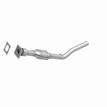 Load image into Gallery viewer, MagnaFlow Direct Fit Catalytic Converter 98-99 Chrysler Cirrus 2.4