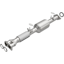 Load image into Gallery viewer, MagnaFlow Direct Fit Catalytic Converter 91-95 Toyota Previa 2.4L