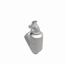 Load image into Gallery viewer, MagnaFlow Direct Fit Catalytic Converter 99-00 Mercedes CLK320 3.2L