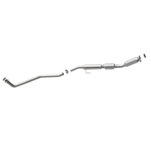 Load image into Gallery viewer, MagnaFlow Direct Fit Catalytic Converter California 09-11 Toyota Corolla / Matrix L4-1.8LGAS
