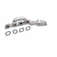 Load image into Gallery viewer, MagnaFlow Direct Fit Catalytic Converter BMW 5 99-00 P/S OEM