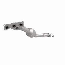 Load image into Gallery viewer, MagnaFlow Direct Fit Catalytic Converter BMW 5 06-07 Front OEM