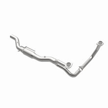 Load image into Gallery viewer, MagnaFlow Direct Fit Catalytic Converter 2002 Dodge Ram 1500 Van 3.9