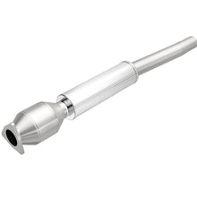 Load image into Gallery viewer, MagnaFlow Direct Fit Catalytic Converter 04/06 VW Phaeton 4.2L Rear Passenger Side