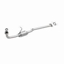 Load image into Gallery viewer, MagnaFlow Direct Fit Catalytic Converter 95-96 Geo Metro 1.0L