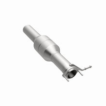 Load image into Gallery viewer, MagnaFlow Direct Fit Catalytic Converter 03-05 Ford F250/350 SD 6.0