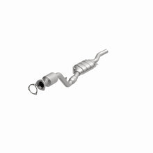 Load image into Gallery viewer, MagnaFlow Direct Fit Catalytic Converter 03 Volkswagen Passat 2.8L