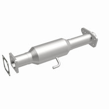 Load image into Gallery viewer, MagnaFlow Direct Fit Catalytic Converter Gm