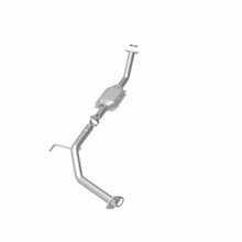Load image into Gallery viewer, MagnaFlow Direct Fit Catalytic Converter 05-07 Toyota Sequoia 8 4.7L D/S