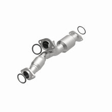 Load image into Gallery viewer, MagnaFlow Direct Fit Catalytic Converter 96-97 Lexus SC300 3.0L