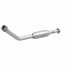 Load image into Gallery viewer, MagnaFlow Direct Fit Catalytic Converter Beretta-Corsica 96 3.1L