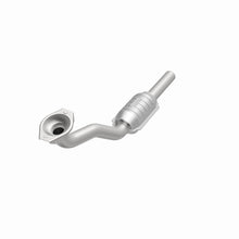 Load image into Gallery viewer, MagnaFlow Direct Fit Catalytic Converter VW