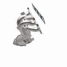 Load image into Gallery viewer, MagnaFlow Direct Fit Catalytic Converter 06-08 Hyundai Sonata 2.4L