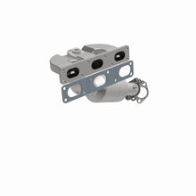 Load image into Gallery viewer, MagnaFlow Direct Fit Catalytic Converter BMW 5 04-05 Rear Mani