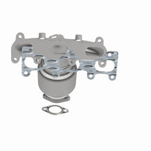 Load image into Gallery viewer, MagnaFlow Direct Fit Catalytic Converter 07-09 Hyundai Santa Fe 2.7L
