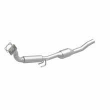 Load image into Gallery viewer, MagnaFlow Direct Fit Catalytic Converter 99-03 Beetle/Golf 2.0L