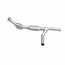 Load image into Gallery viewer, MagnaFlow Direct Fit Catalytic Converter 97-99 Ford Vans 4.6L