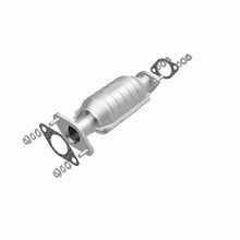 Load image into Gallery viewer, MagnaFlow Direct Fit Catalytic Converter 01-03 Rio 1.5/1.6 Rear