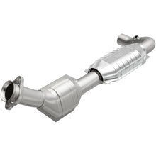 Load image into Gallery viewer, MagnaFlow Direct Fit Catalytic Converter 97-98 E150 E250 Van 4.2L D/
