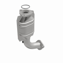 Load image into Gallery viewer, MagnaFlow Direct Fit Catalytic Converter 2000 Chevy Tracker 1.6L