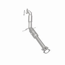 Load image into Gallery viewer, MagnaFlow Direct Fit Catalytic Conv Volvo 02-04 S60 2.3L/S60 2.4L Turbo / 02-04 V70 2.3L/2.4L Turbo
