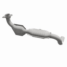 Load image into Gallery viewer, MagnaFlow DF Cat Conv 04-06 Ford F-150 Pick Up (Exc Heritage) / 06 Lincoln Mark LT Truck Driver Side