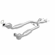 Load image into Gallery viewer, MagnaFlow Direct Fit Catalytic Converter 96-98 4.6L *California*