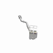 Load image into Gallery viewer, MagnaFlow Direct Fit Catalytic Converter 00-02 Nissan Sentra 1.8L